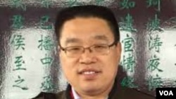 中国异议作家杜导斌 (资料图片)