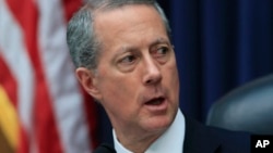 美国国会众议院军委会资深共和党人索恩伯里(美联社资料图)