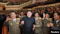 Lãnh tụ Triều Tiên Kim Jong Un