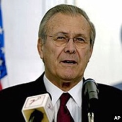 美国前国防部长拉姆斯菲尔德(档案照)