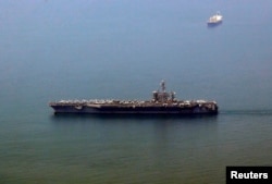 美国“卡尔•文森”号航母抵达越南中部港口城市岘港。(2018年3月5日)