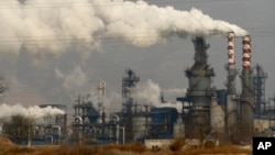 中国山西中部一家煤炭加工厂(资料照/2019年11月28日)