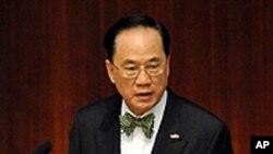 香港前特首曾荫权(资料照片)