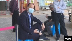 中国人权律师卢思位较早前到深圳盐田看守所要求会见12港人案当事人, 他1月4日向传媒表示,他的律师执照被吊销,相信是他多年来办理人权案件累积的结果, 但是12港人案是决定性因素,他无怨无悔。 (照片由12港人案家属律师提供)