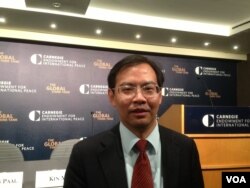 厦门大学台湾研究中心副主任李鹏。(美国之音 钟辰芳拍摄)