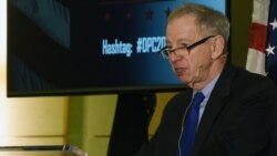 美国国防部主管研发与军事工程的副部长格里芬(Michael Griffin)出席一次防务讨论会(美国国防部2020年3月4日)