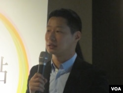 台湾时代力量党立法委员林昶佐(美国之音张永泰拍摄)