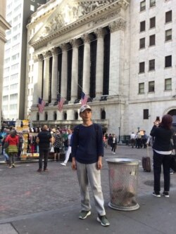 旅美作家傅振川(傅振川提供图片)