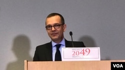 美台商业协会会长韩儒伯2019年10月3日参加2049项目研究所美日台安全合作研讨会(美国之音锺辰芳拍摄)