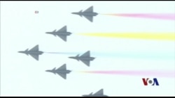 珠海航空展:中国隐形战机抢风头 珠海航空展:中国隐形战机抢风头