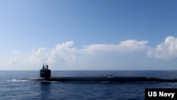 资料照片:美国罗德岛号核动力潜艇(美国海军2010年8月)