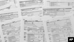 美国众议院筹款委员会2022年12月30日公布前总统特朗普2015-2020年纳税申报表。