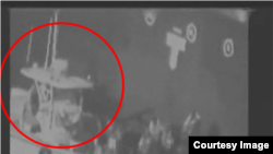 美国中央司令部6月13日公布视频,显示伊朗参与了对一艘邮轮的攻击。