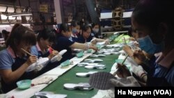 资料照:越南同奈省的一家制鞋厂。