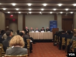 从左至右，埃文斯、朱成虎、洛德、孙哲、泽高利亚