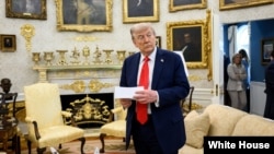 2025年9月3日,唐纳德·特朗普总统在椭圆形办公室与波兰总统举行双边会晤。