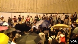 10月14日香港示威者和警察对峙