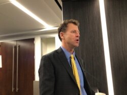 布鲁金斯学会资深研究员欧汉龙(美国之音黎堡摄)