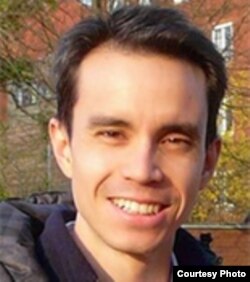 Henry Chiu Hail(梁怀超)具有华裔血统,母亲来自中国广州 (UC Irvine)