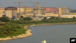 资料照:罗马尼亚首都布加勒斯特东南方向150公里处的切尔纳沃德核电站。( 2003年8月25日)