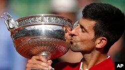 နိုဘက်ဂျိုကိုဗစ်ချ်ဟာ ပြင်သစ်အိုးပင်းတင်းနစ် ချန်ပီယံဖြစ်သွားပါပြီ။