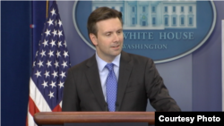 白宫发言人欧内斯特(图片来源:白宫)