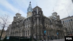 资料照片：费城市市政厅大厦。(美国之音任敬扬拍摄)