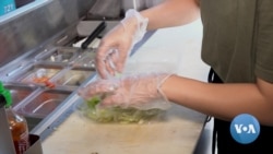 VOA英语视频: 华盛顿特区餐车特色多 餐馆担心利润遭蚕食 VOA英语视频: 华盛顿特区餐车特色多 餐馆担心利润遭蚕食