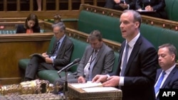 英国外相拉布在议会下议院发表声明立即终止与香港的引渡条约。(2020年7月20日)