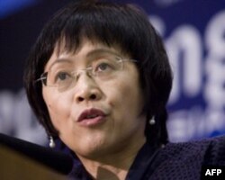 《财经》杂志前总编胡舒立