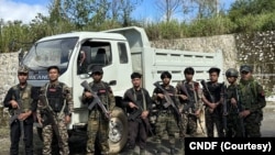 ချင်းညီနောင်တပ်ဖွဲ့ဝင် CNDF တပ်သားများ (မှတ်တမ်းရုပ်ပုံ)