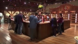 美国加州野火过后,葡萄酒庄恢复营业 美国加州野火过后,葡萄酒庄恢复营业