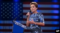 USAGM အမေရိကန် ကမ္ဘာ့မီဒီယာဌာနရဲ့ အထူးအကြံပေးအဖြစ် ခန့်အပ်ခံရသူ Kari Lake ။ ( Feb. 21, 2025, in Oxon Hill, Md)