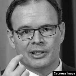 德国学者郑国恩(Adrian Zenz )