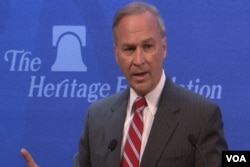 福布斯议员称国防事业陷入危机(美国之音黎堡拍摄)