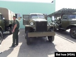 美国援助,二战期间大量装备苏军的美国斯图贝克卡车 (美国之音白桦拍摄)