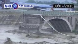 Sập cầu ở Trung Quốc, người và xe lao xuống dòng nước dữ (VOA60) Sập cầu ở Trung Quốc, người và xe lao xuống dòng nước dữ (VOA60)