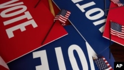 新的民调显示,美国阿拉伯裔选民多数支持民主党