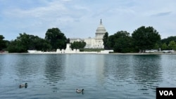 资料照片:国会倒影池 (2025年6月10日)