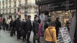 血洗后首期问世,查理周刊大胆依旧 血洗后首期问世,查理周刊大胆依旧