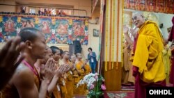 Nam Phi đã từ chối cấp thị thực nhập cảnh cho lãnh đạo tinh thần Tây Tạng Đạt Lai Lạt Ma hồi đầu tháng 9/2014.