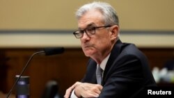 资料照片:美联储主席鲍威尔在国会一次听证会上做作证。(2021年6月22日)