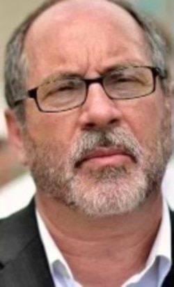 国际知名人权活动人士马哈尼牧师 (Rev. Patrick Mahoney) (照片本人提供)