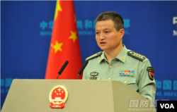 中国国防部发言人杨宇军2016年9月29日主持例行记者会 (中国国防部网站)