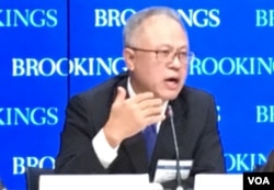 前民进党中央政策会主任颜建发(美国之音钟辰芳拍摄)