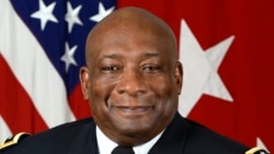 美国国防安全合作局局长查尔斯·霍珀中将(Charles Hooper)(美国国防部照片)