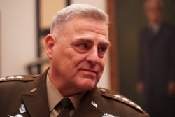 美军参谋长联席会议主席米利上将(General Mark Milley)(美国之音黎堡2020年2月26日摄)