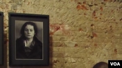 32岁的家庭主妇伊丽莎白-沃伊诺娃(上)因为向日本使馆工作人员提供住房,1937年9月被捕,11月被处决。(美国之音白桦拍摄)