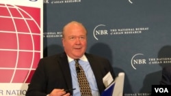 全美亚洲研究所(NBR)副总裁甘浩森(Roy Kamphausen)2019年6月19日主持一场研讨会(美国之音黎堡)