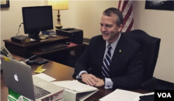 美国国会参议院军事委员会成员丹·沙利文 (来自丹·沙列文官网)